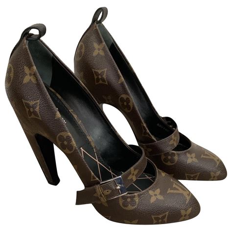 louis vuitton heels|Dearing Map .